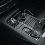 شارژر فندکی دو پورت گرین لاین ۵۰ وات با کابل تایپ‌سی به لایتنینگ - مشکی