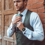 ساعت هوشمند گرین لاین مدل Chrono Pro با صفحه AMOLED و مقاومت IP68