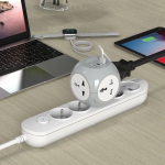 آداپتور و چندراهی برق چندکاره گرین لاین مدل Multiport Travel Adapter EU 4W