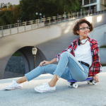 عینک هوشمند گرین لاین مدل Urbanic با لنز فتوکرومیک و بلوتوث ۵.۴